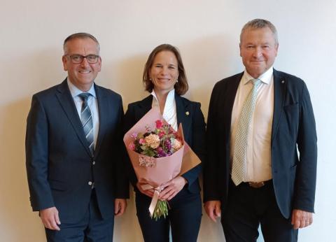 Das Präsidium der EDK-Ost - Von links: Vizepräsident (ab 1.6.) Michael Stähli, SZ, Präsidentin (ab 1.6.) Denise Neuweiler, TG und der abtretende Präsident Alfred Stricker, AR.